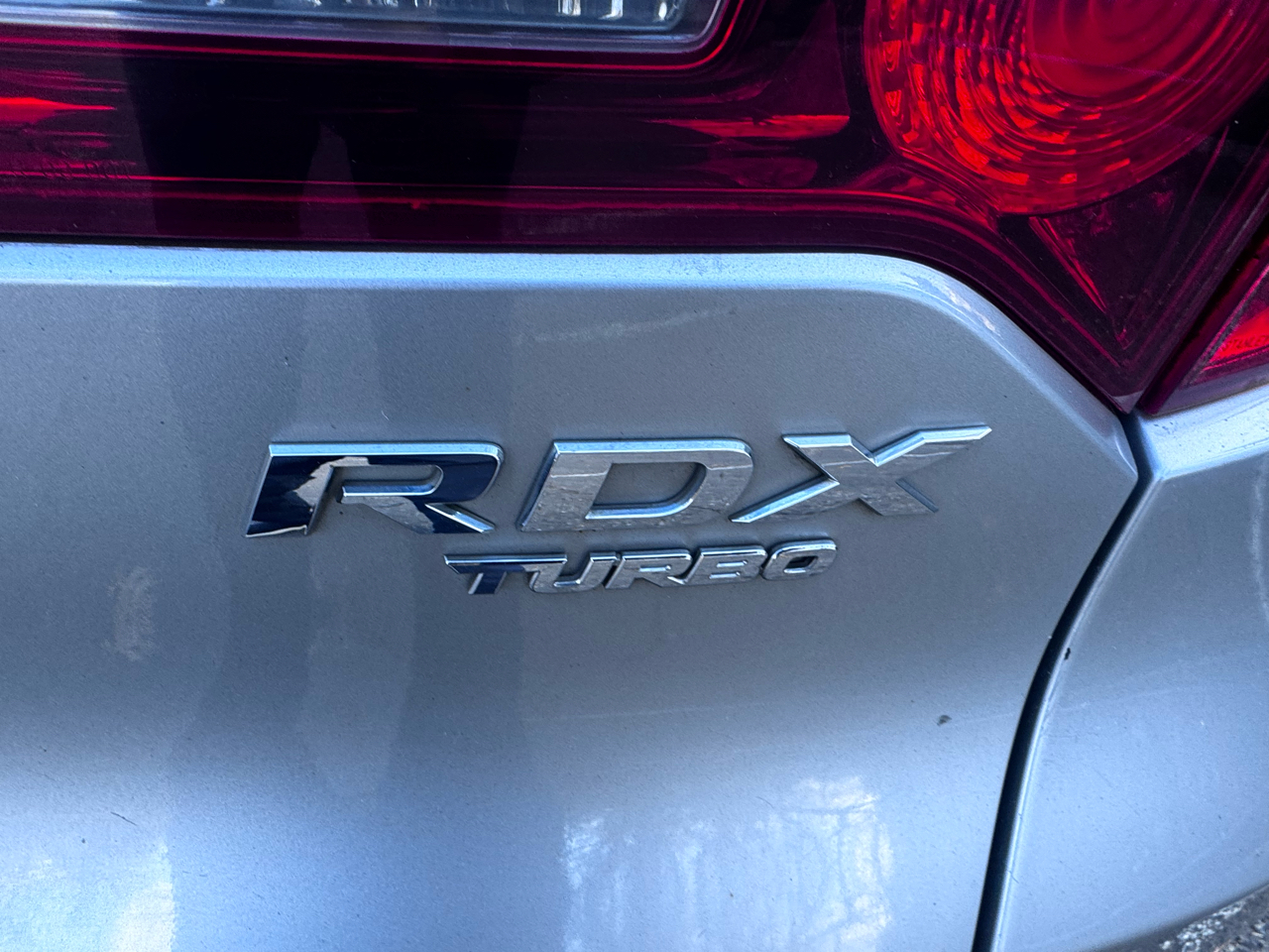 Acura RDX 5-Spd AT SH-AWD 2011