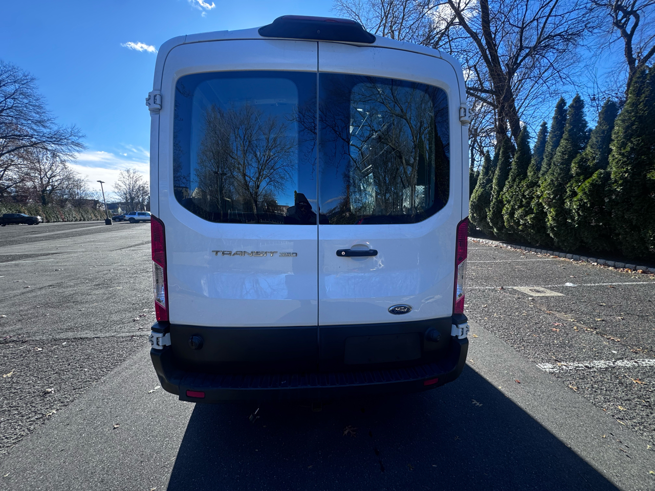 Ford Transit 350 Van Med. Roof w/Sliding Pass. 148-in. WB 2019