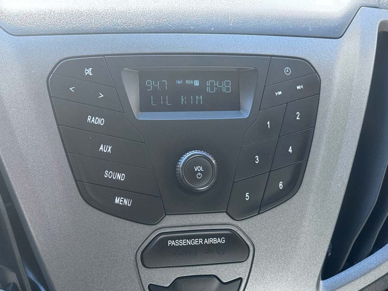 Ford Transit 350 Van Med. Roof w/Sliding Pass. 148-in. WB 2019