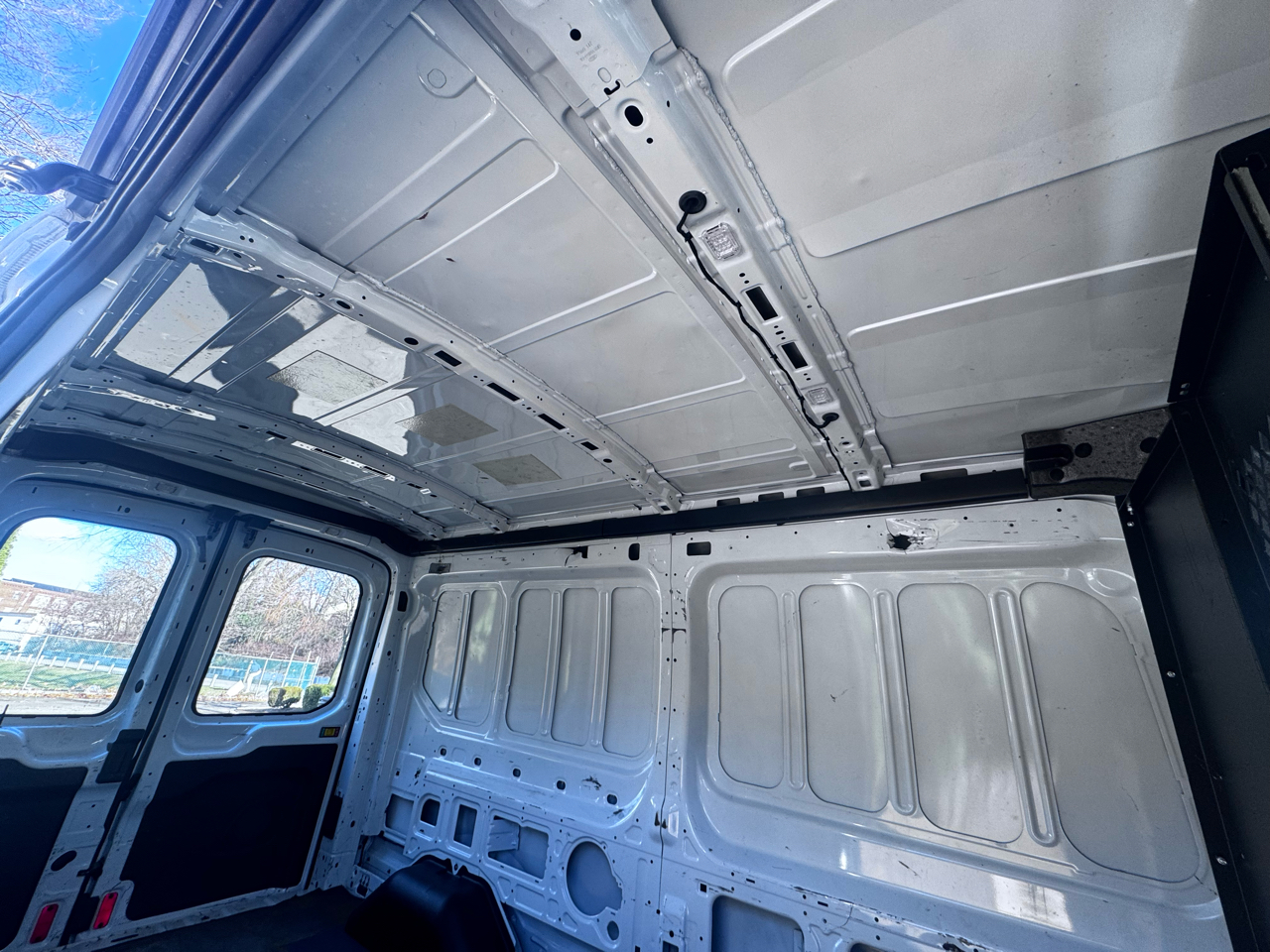 Ford Transit 350 Van Med. Roof w/Sliding Pass. 148-in. WB 2019