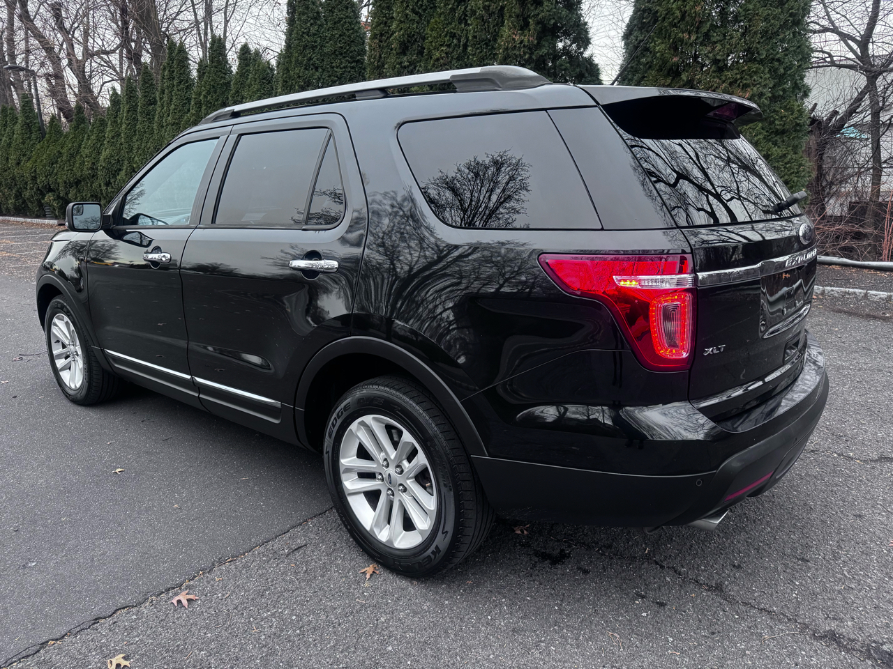 Ford Explorer Limited 4D SUV FWD 2014
