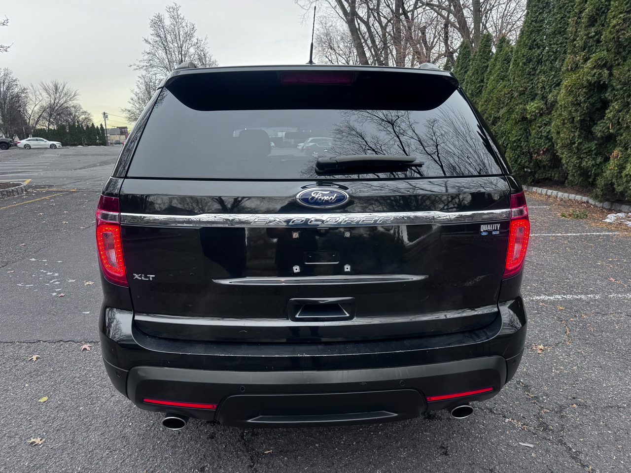 Ford Explorer Limited 4D SUV FWD 2014