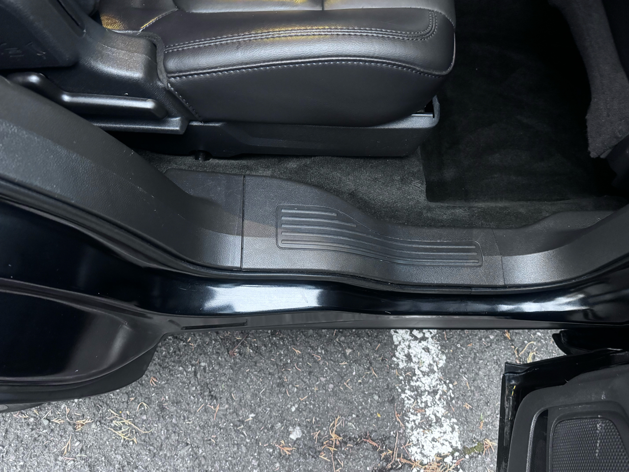 Ford Explorer Limited 4D SUV FWD 2014