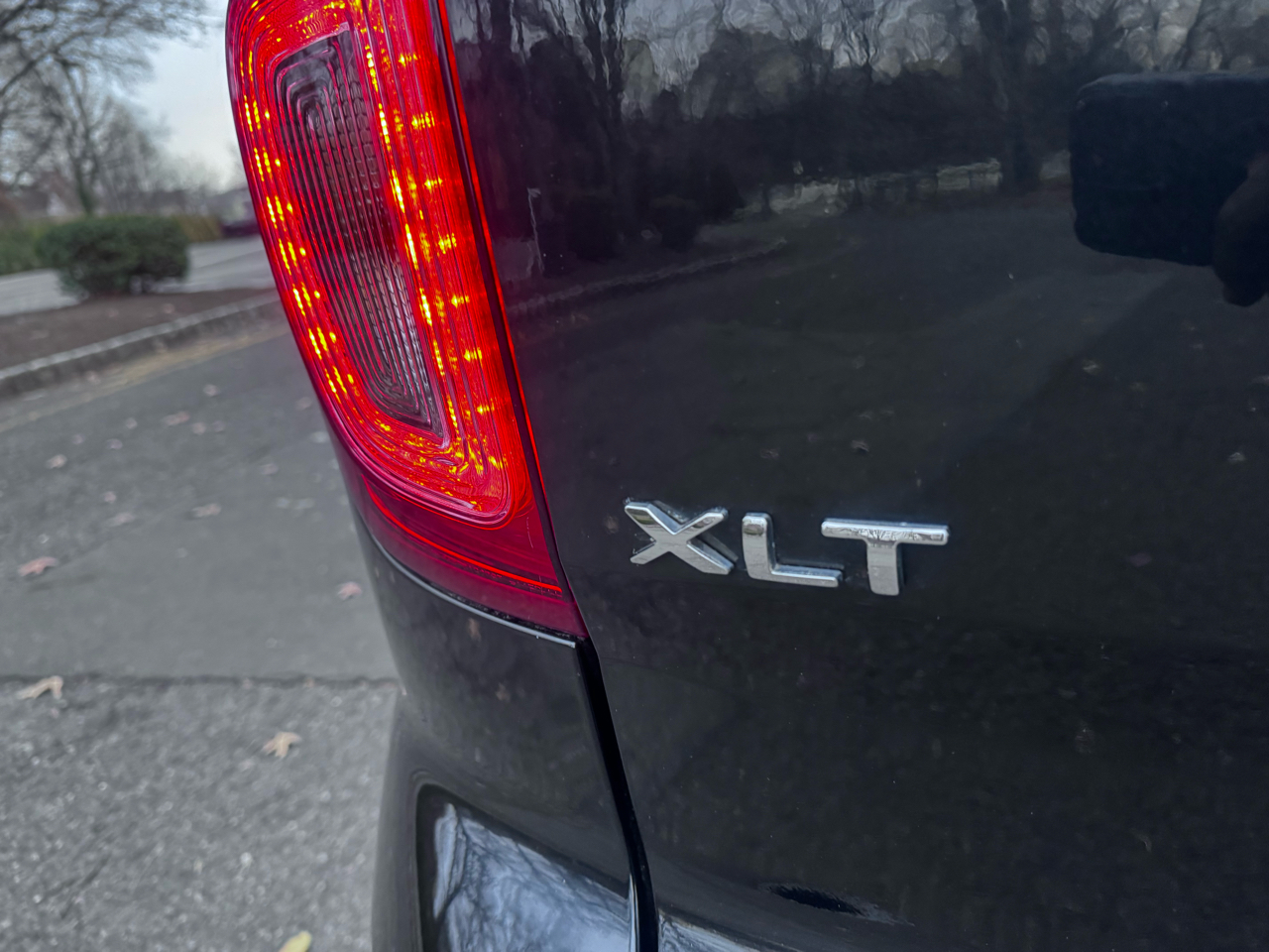 Ford Explorer Limited 4D SUV FWD 2014