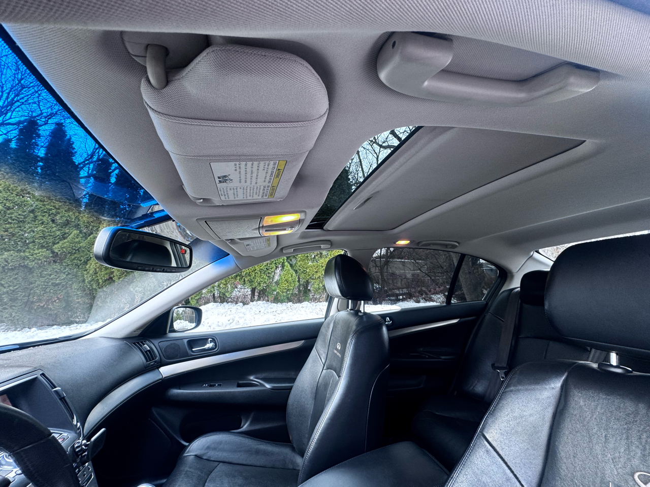 Infiniti G Sedan G37x AWD 2010