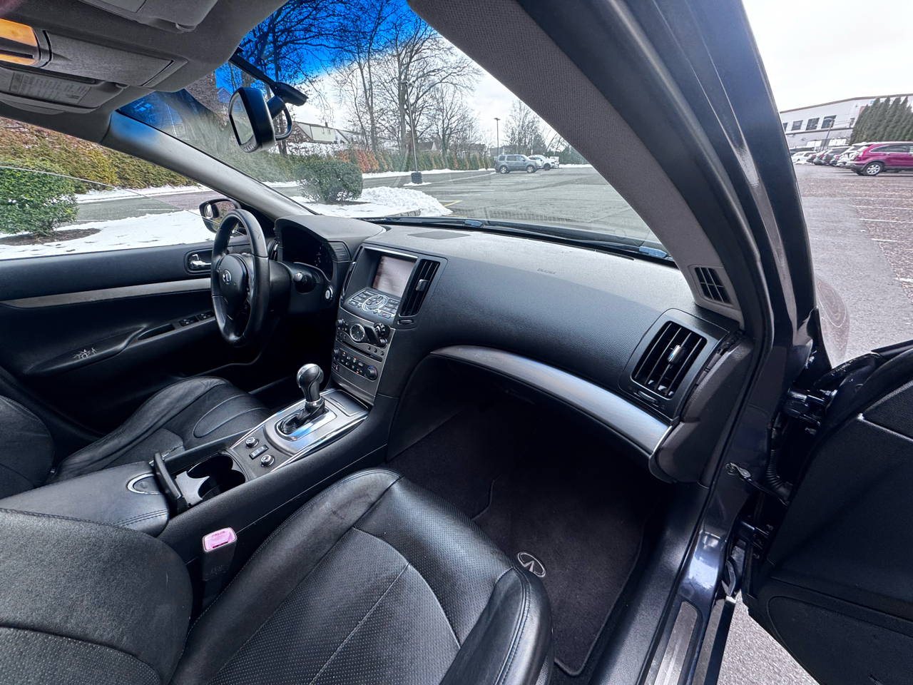 Infiniti G Sedan G37x AWD 2010