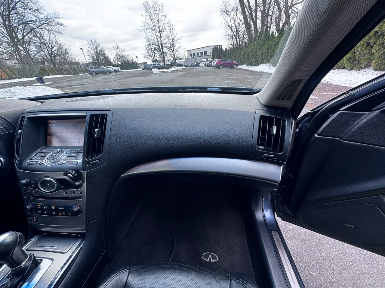 Infiniti G Sedan G37x AWD 2010