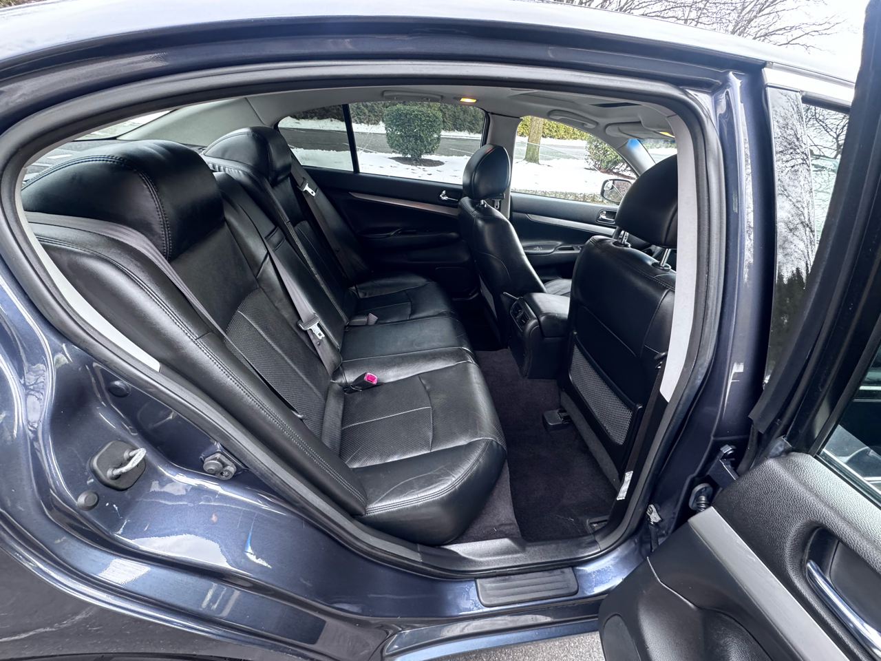 Infiniti G Sedan G37x AWD 2010