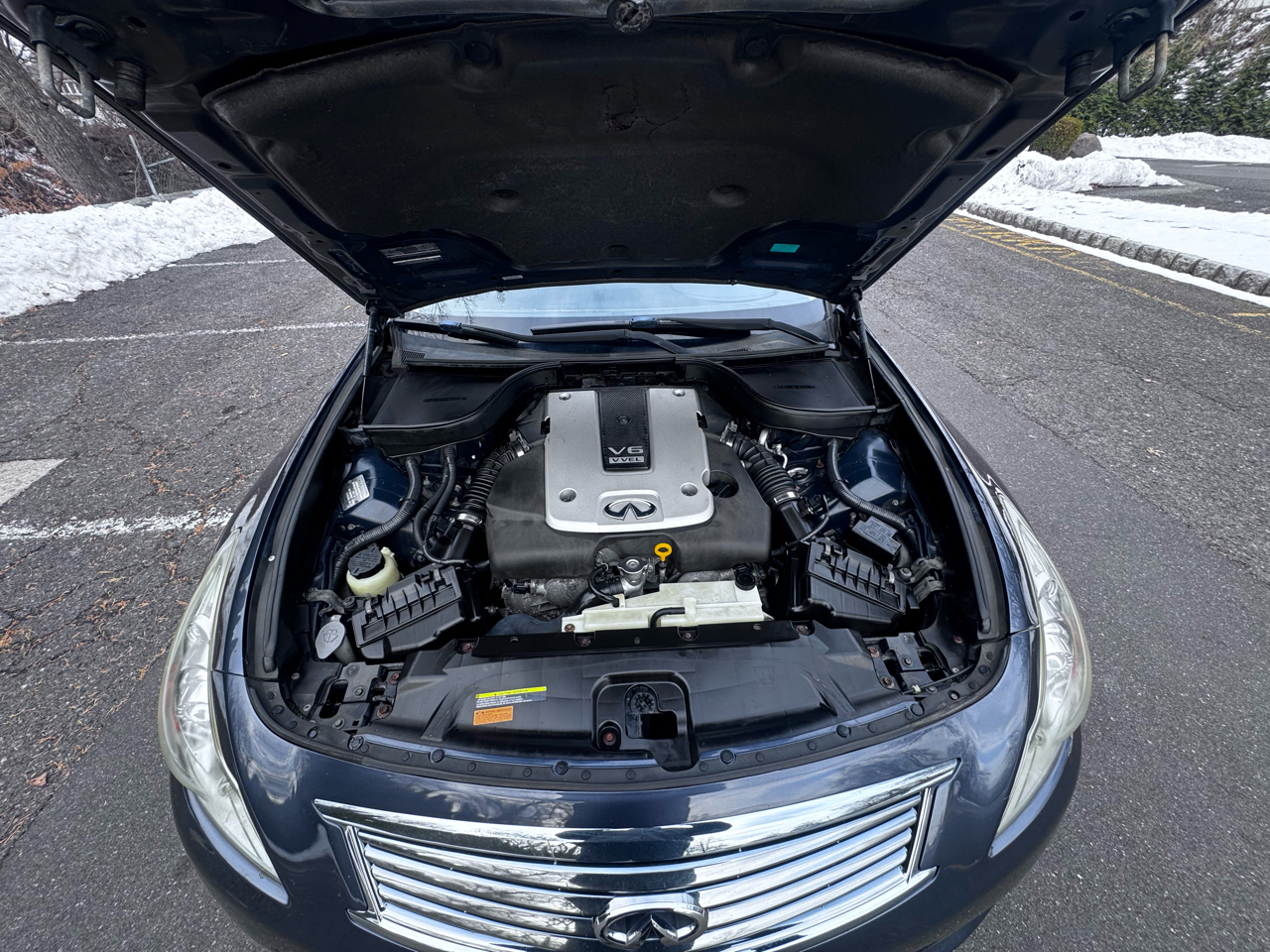 Infiniti G Sedan G37x AWD 2010