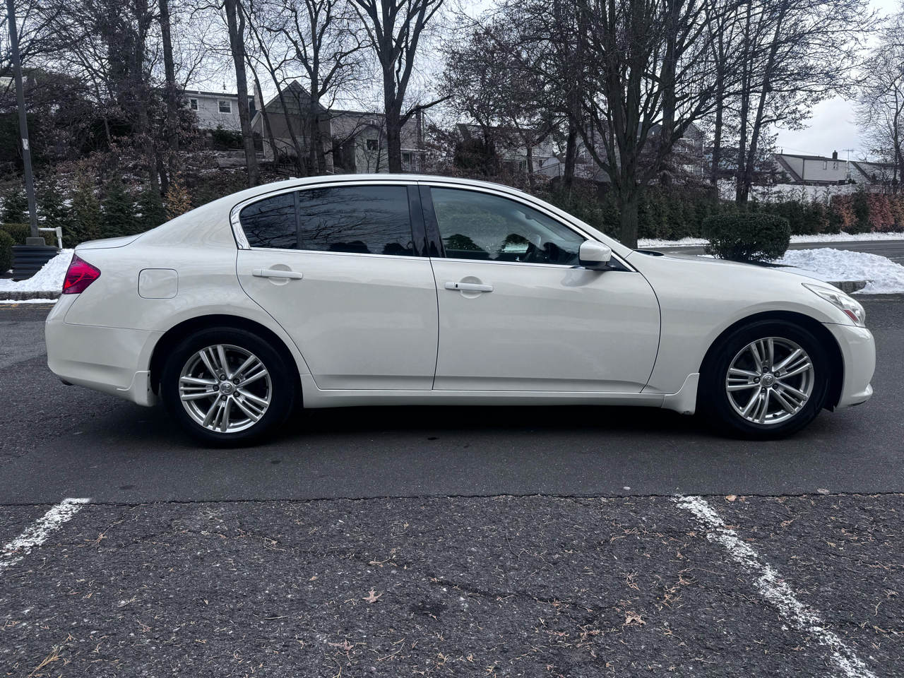 Infiniti G Sedan 37x AWD 2012