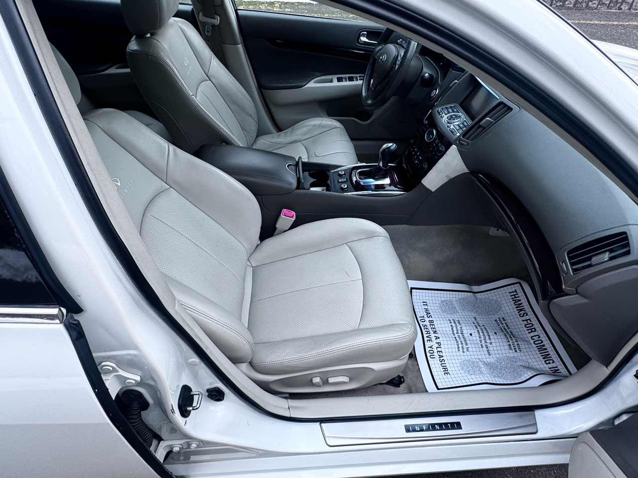 Infiniti G Sedan 37x AWD 2012