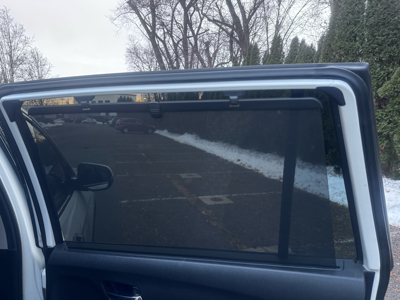 Honda Pilot Touring w/Rear Captain's Chairs AWD 2020