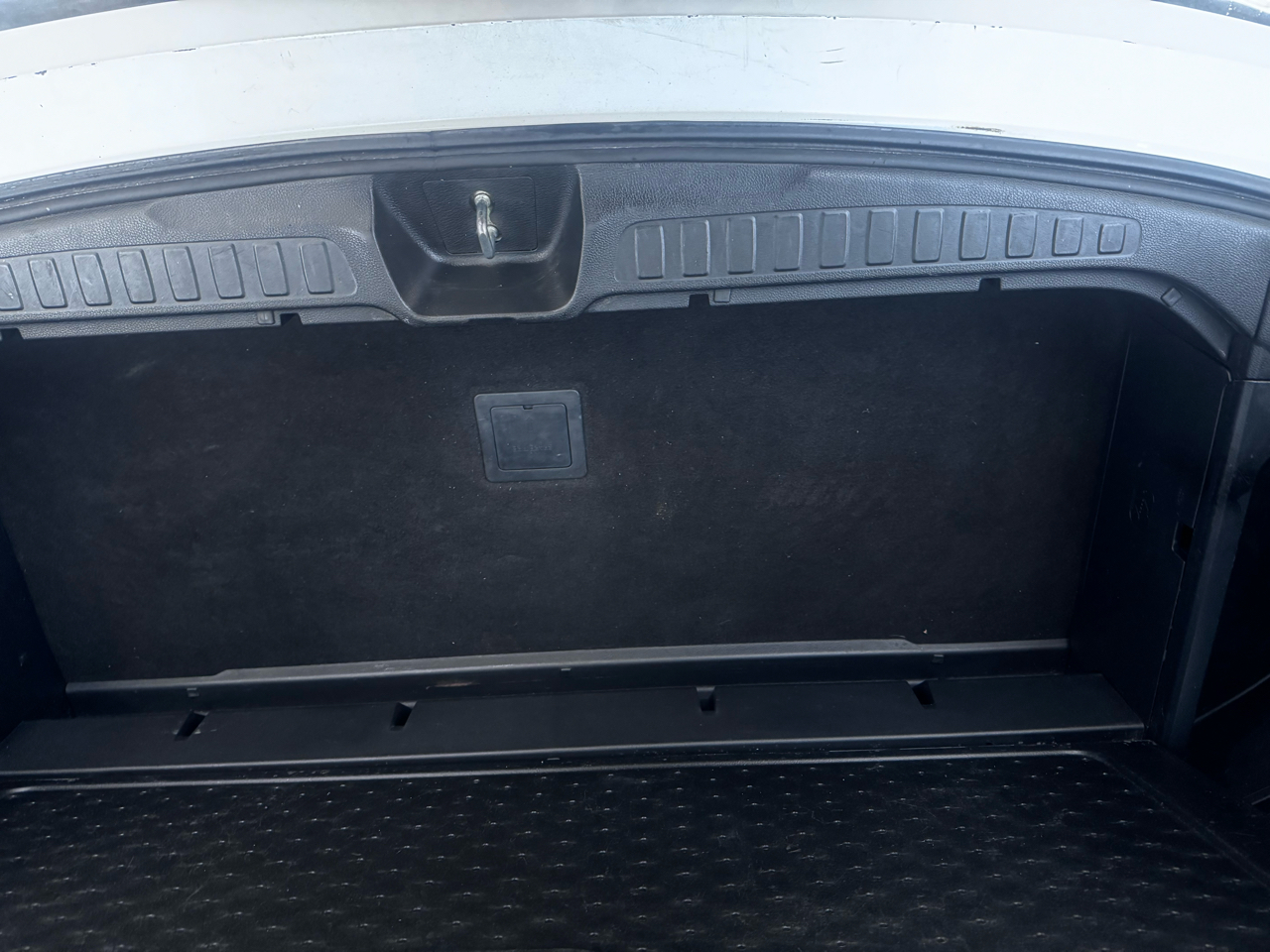 Honda Pilot Touring w/Rear Captain's Chairs AWD 2020