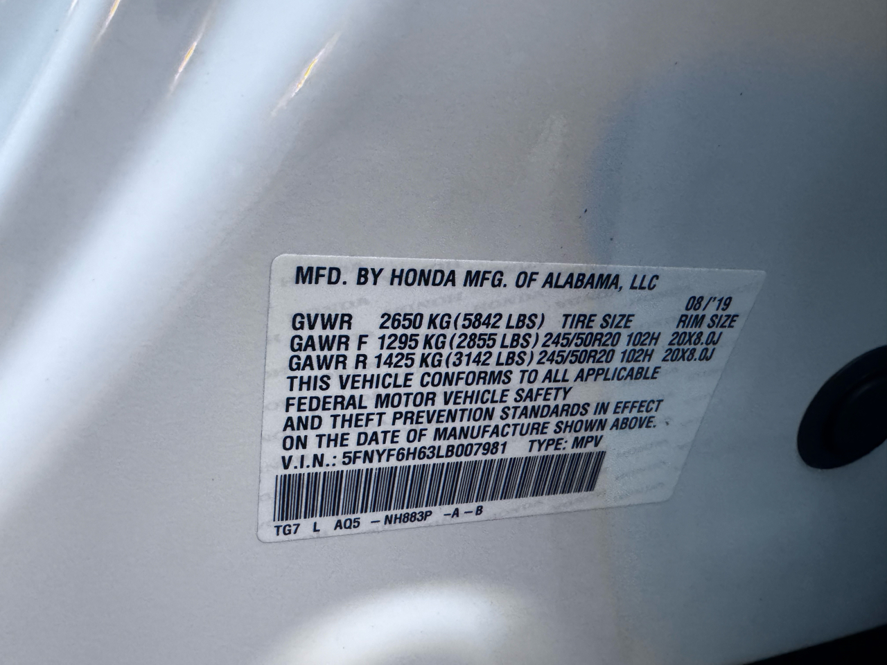 Honda Pilot Touring w/Rear Captain's Chairs AWD 2020