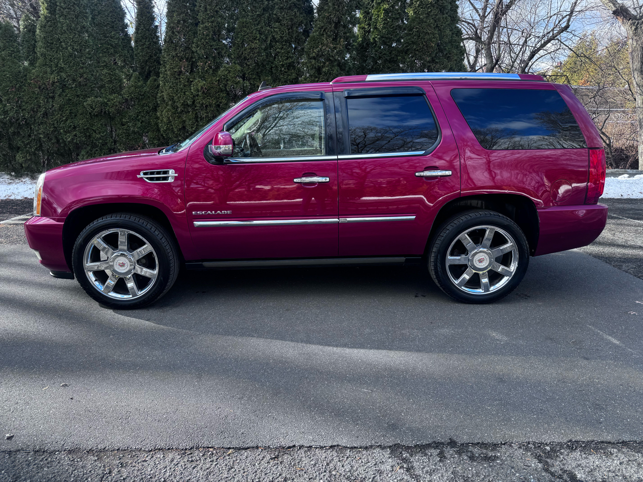 Cadillac Escalade AWD Luxury 2012