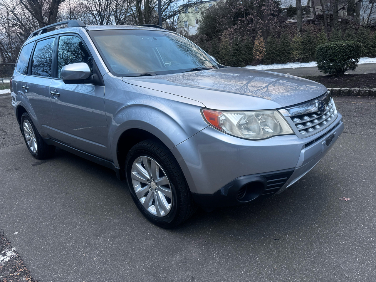 Subaru Forester 2.5X Premium 2012