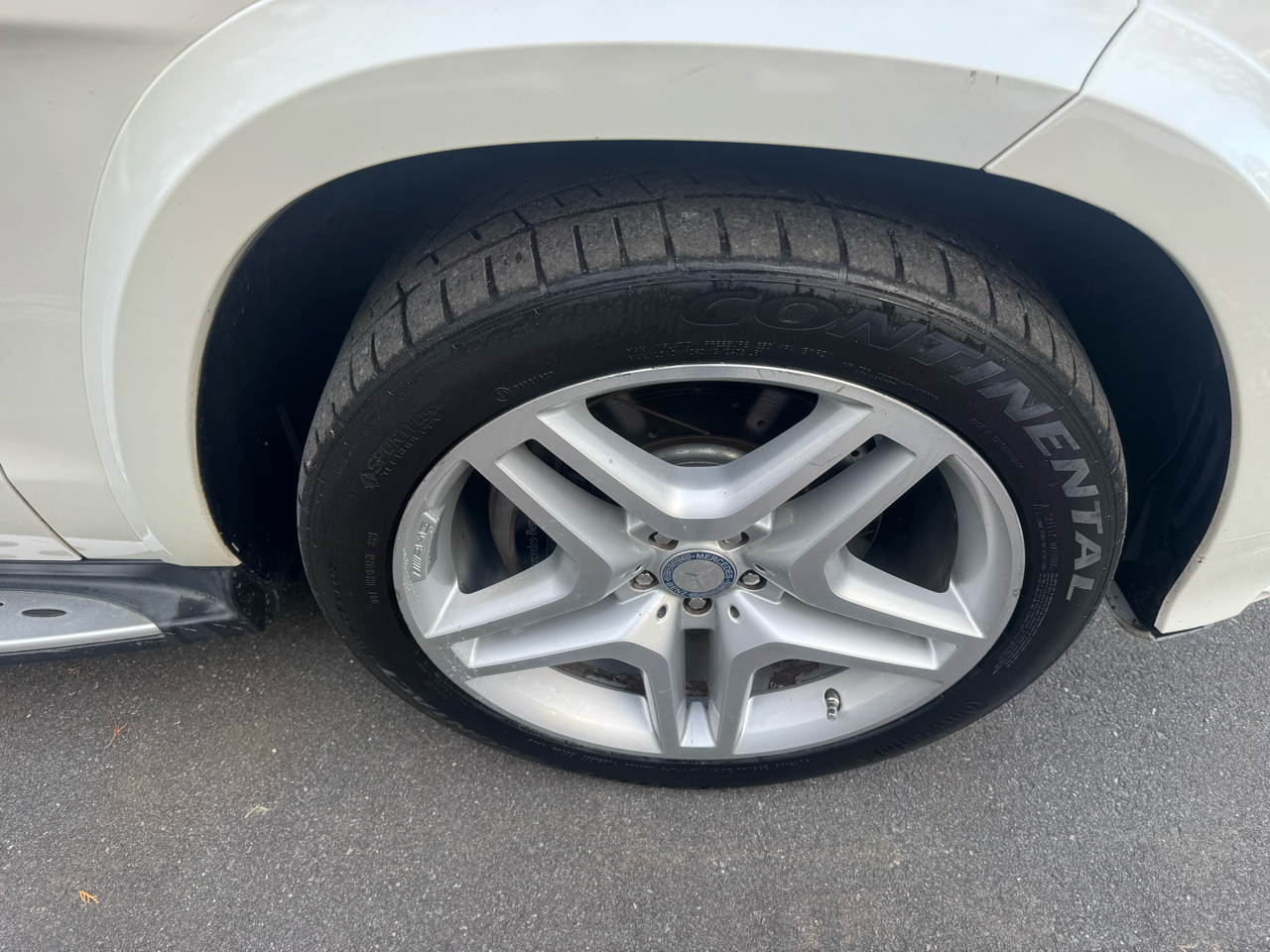 Mercedes-Benz GL-Class GL550 4MATIC 2013