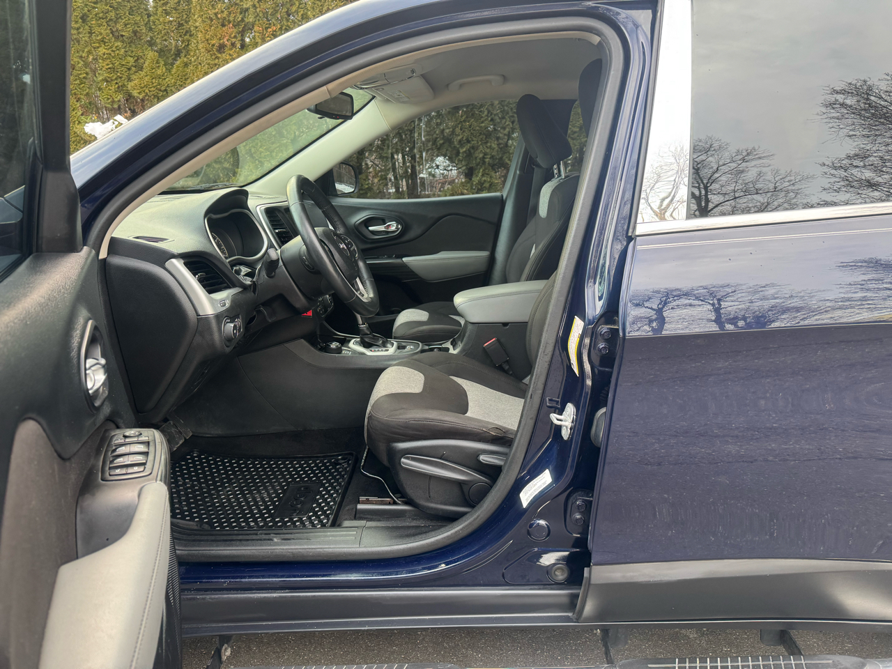 Jeep Cherokee Latitude 4WD 2014