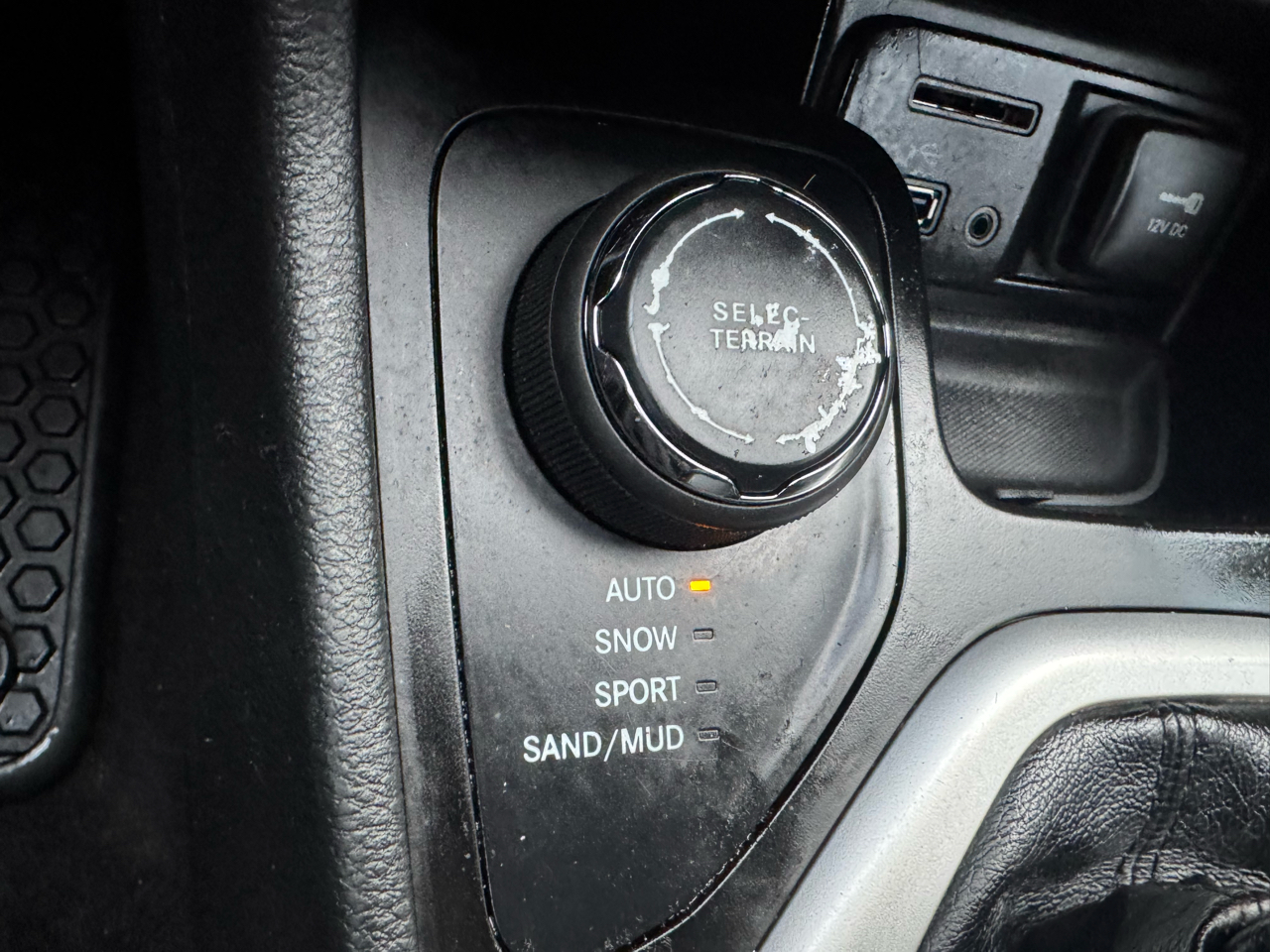 Jeep Cherokee Latitude 4WD 2014