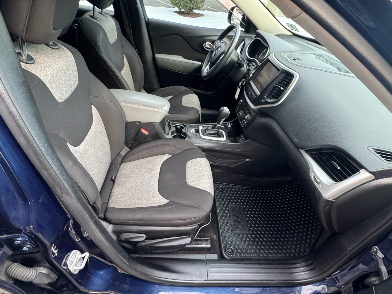 Jeep Cherokee Latitude 4WD 2014