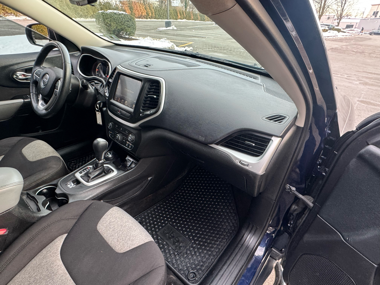 Jeep Cherokee Latitude 4WD 2014