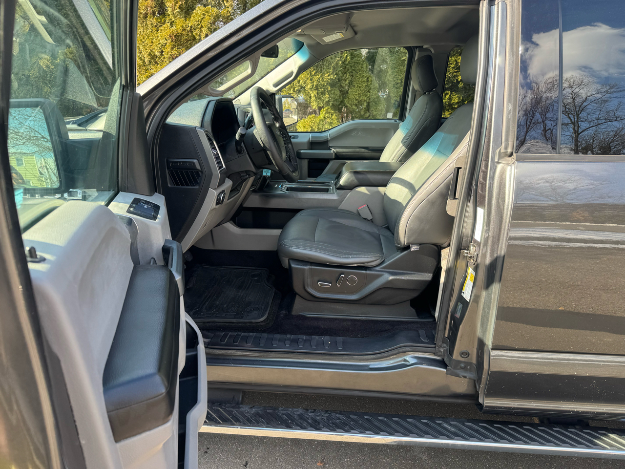 Ford F-150 XLT 4WD SuperCab 6.5' Box 2015