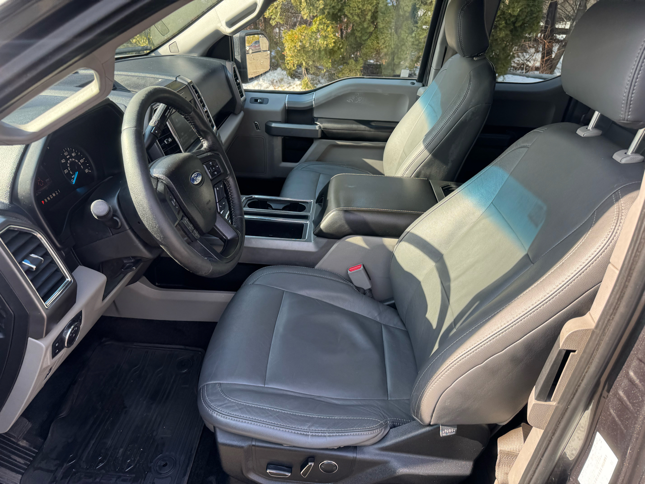 Ford F-150 XLT 4WD SuperCab 6.5' Box 2015