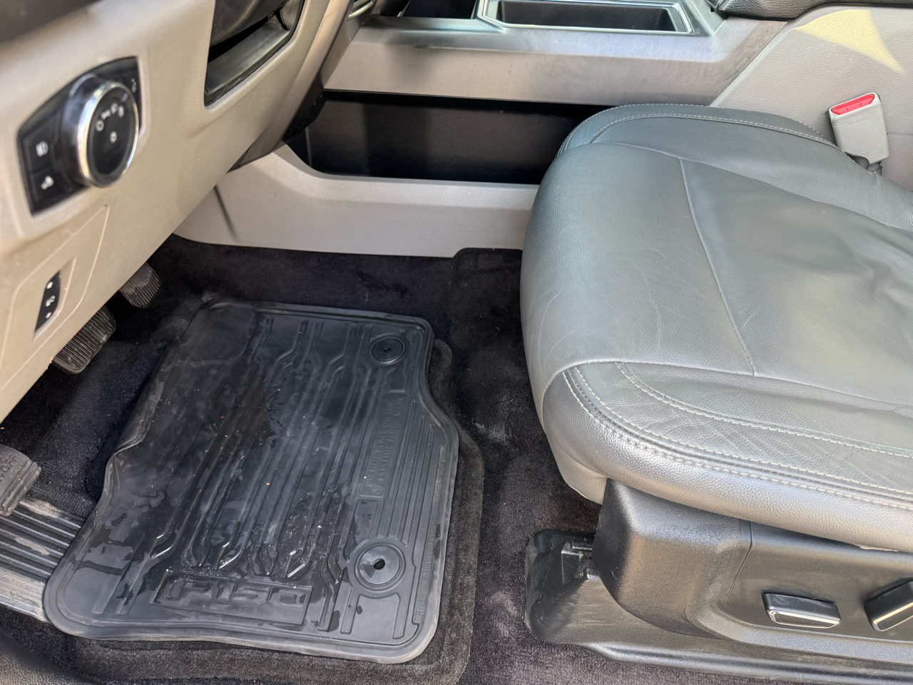 Ford F-150 XLT 4WD SuperCab 6.5' Box 2015