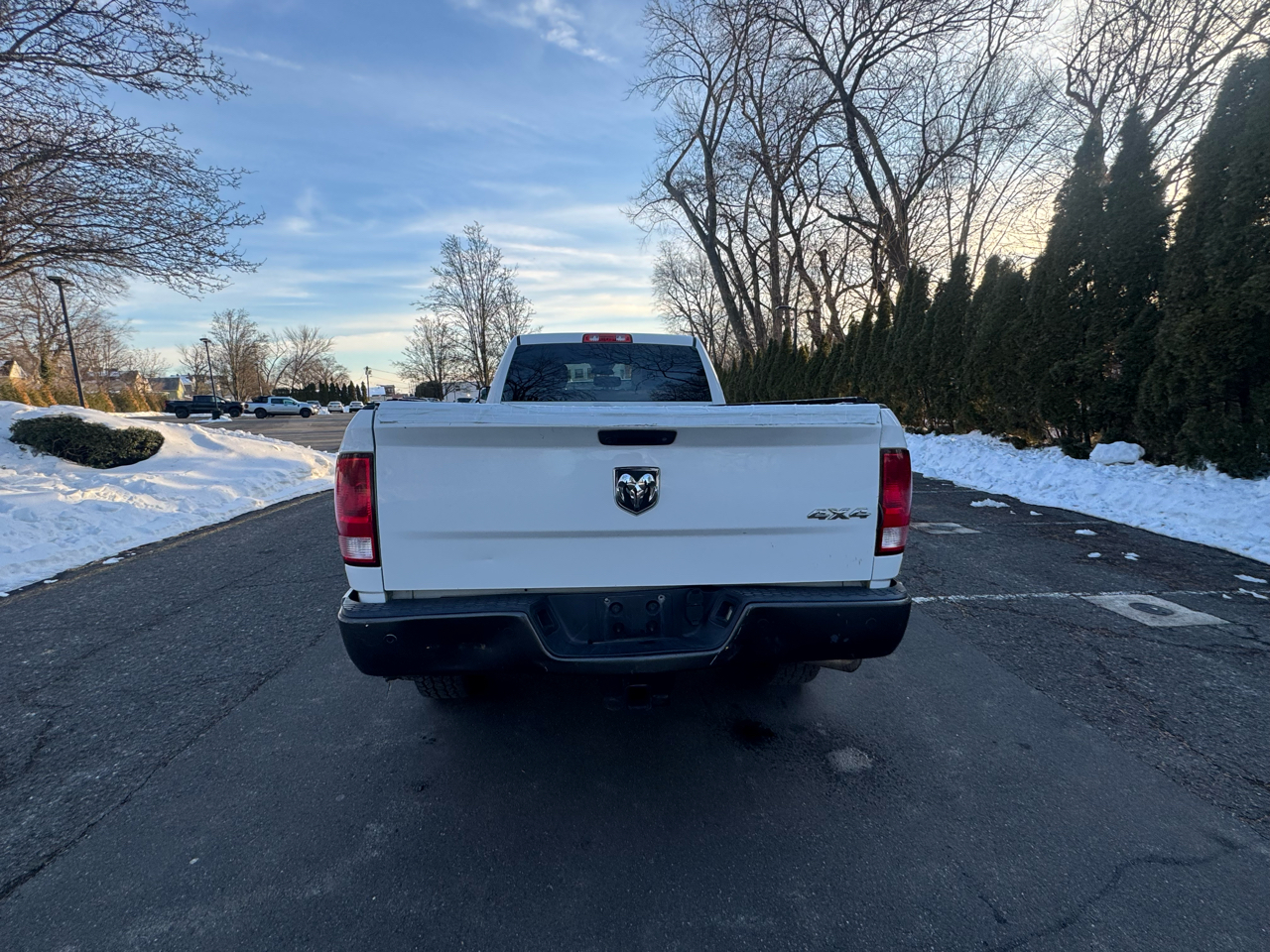 RAM 3500 Tradesman Crew Cab 4WD 2017
