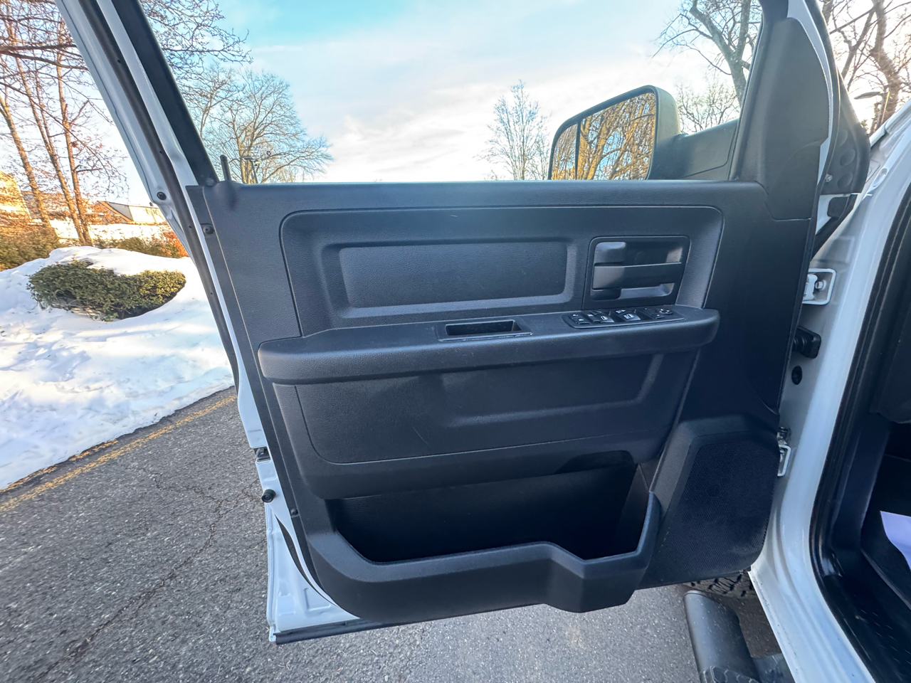 RAM 3500 Tradesman Crew Cab 4WD 2017