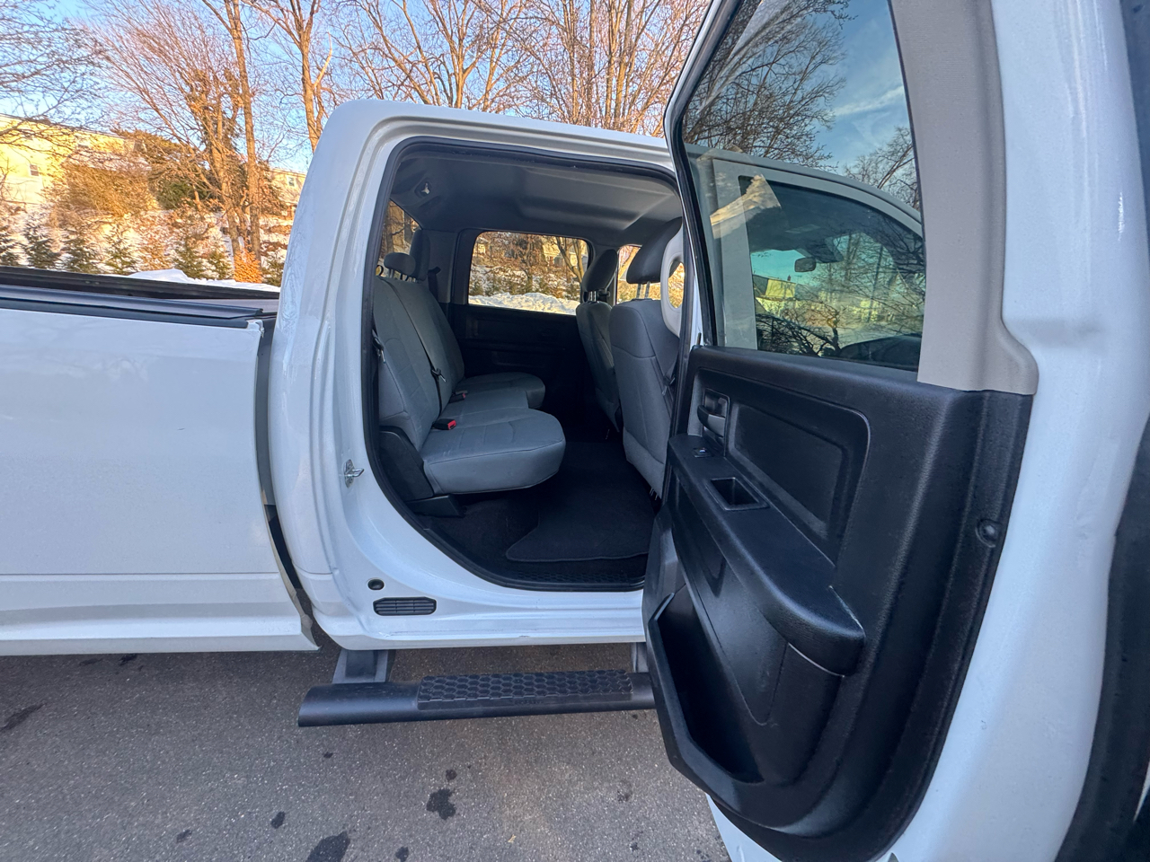 RAM 3500 Tradesman Crew Cab 4WD 2017