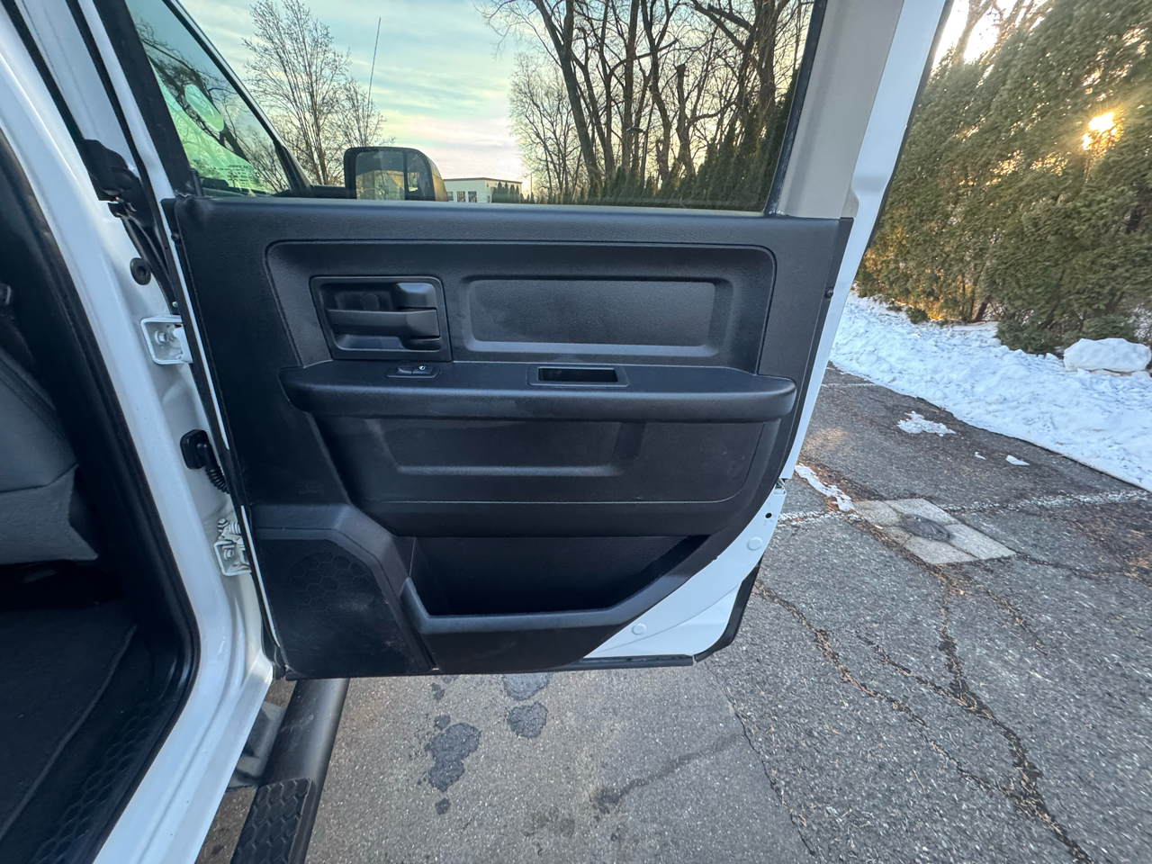 RAM 3500 Tradesman Crew Cab 4WD 2017