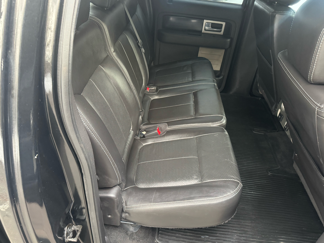 Ford F-150 FX4 SuperCrew 4WD 2012