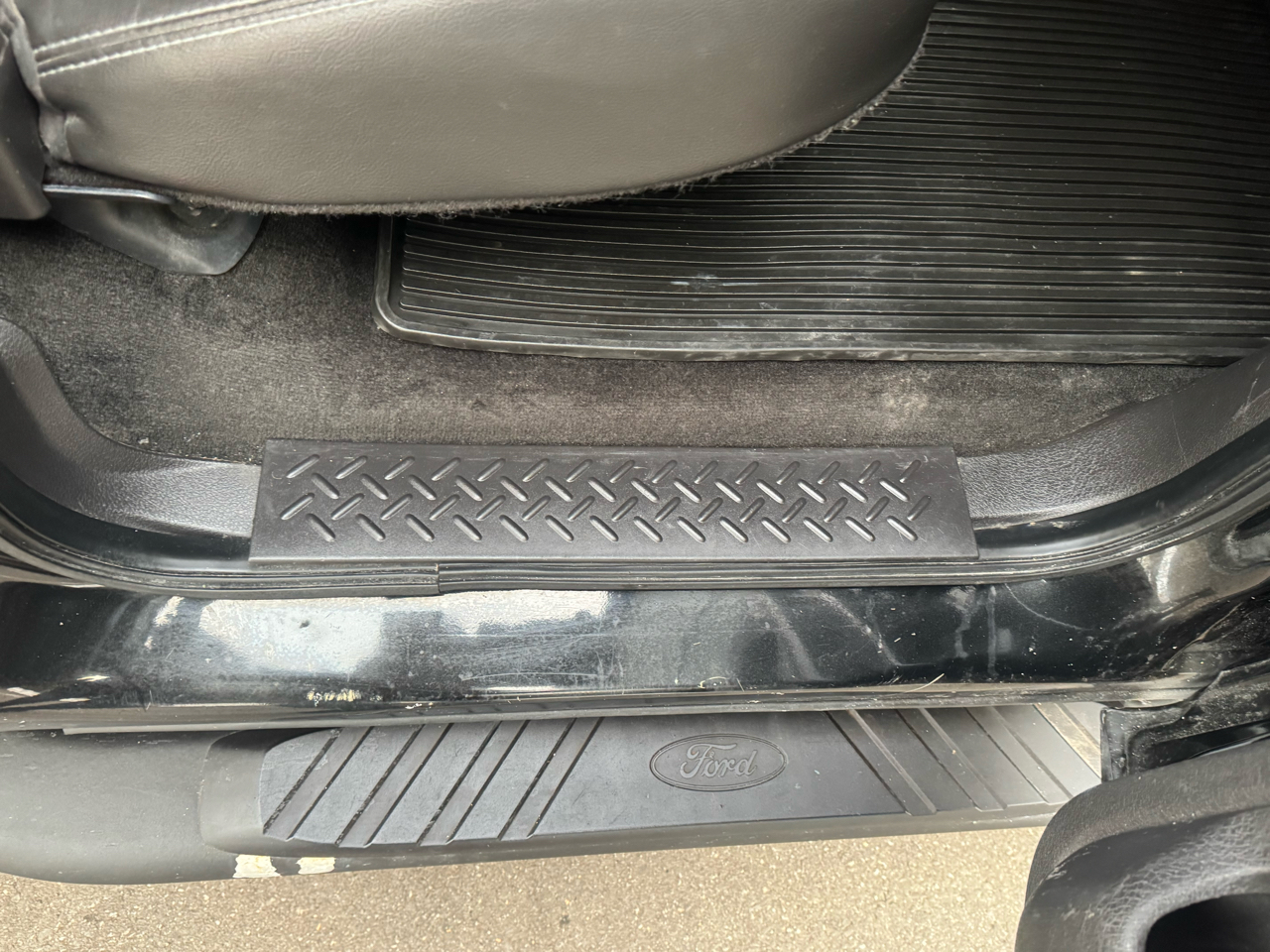 Ford F-150 FX4 SuperCrew 4WD 2012