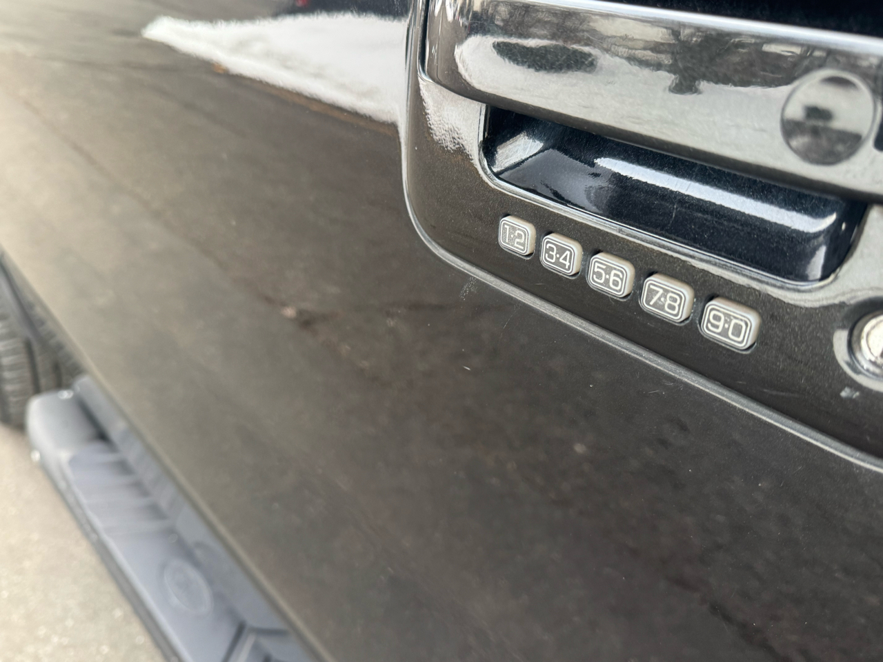 Ford F-150 FX4 SuperCrew 4WD 2012