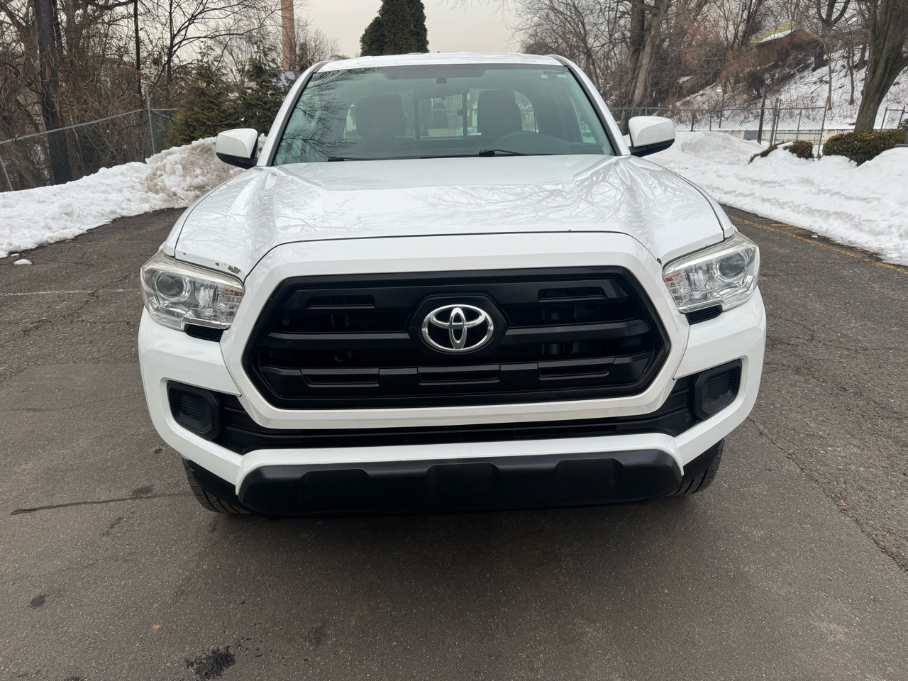 Toyota Tacoma SR5 Access Cab I4 6AT 2WD 2017