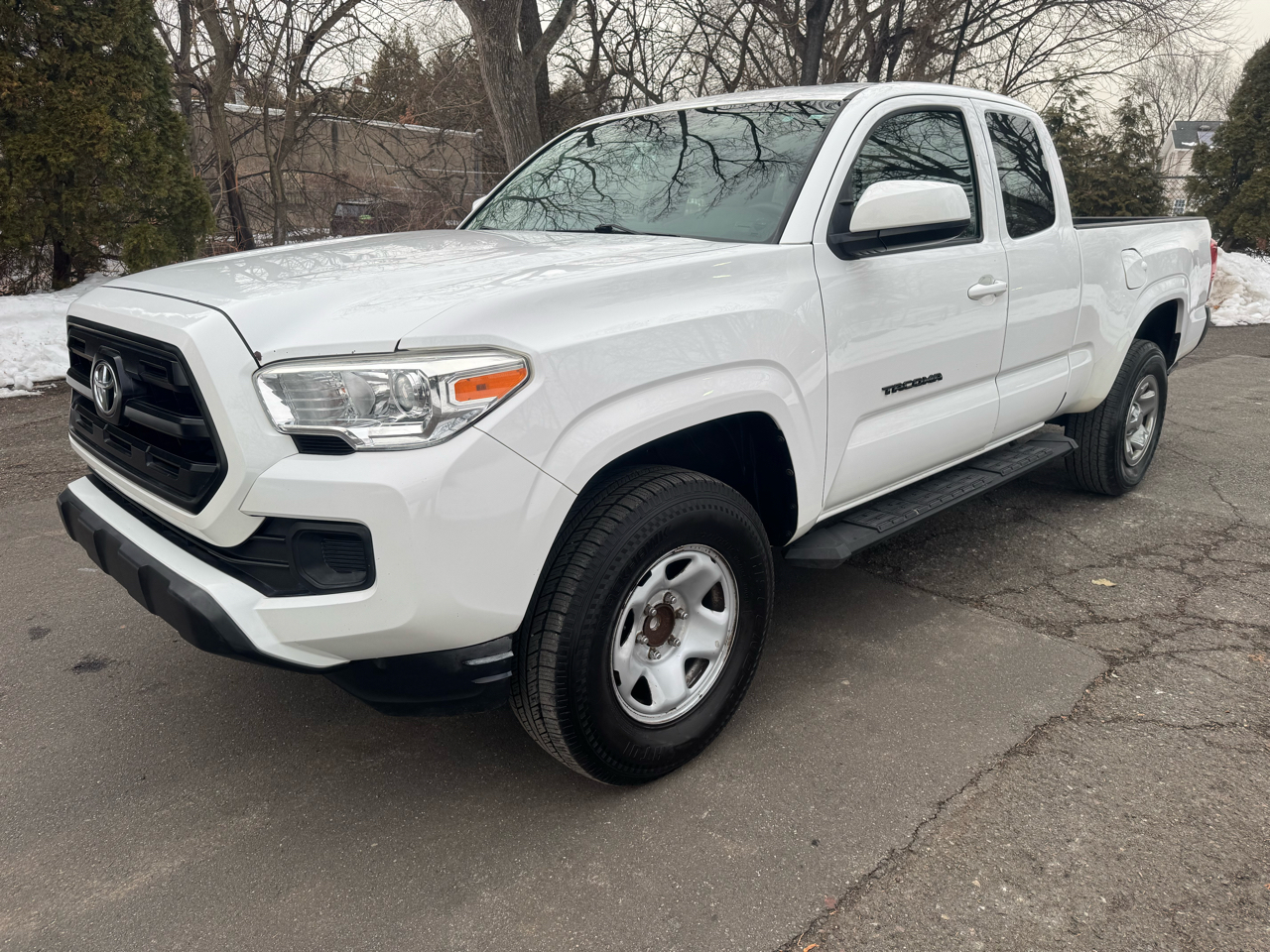 Toyota Tacoma SR5 Access Cab I4 6AT 2WD 2017