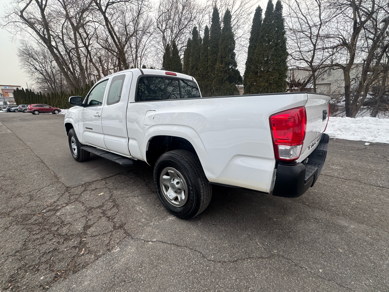 Toyota Tacoma SR5 Access Cab I4 6AT 2WD 2017
