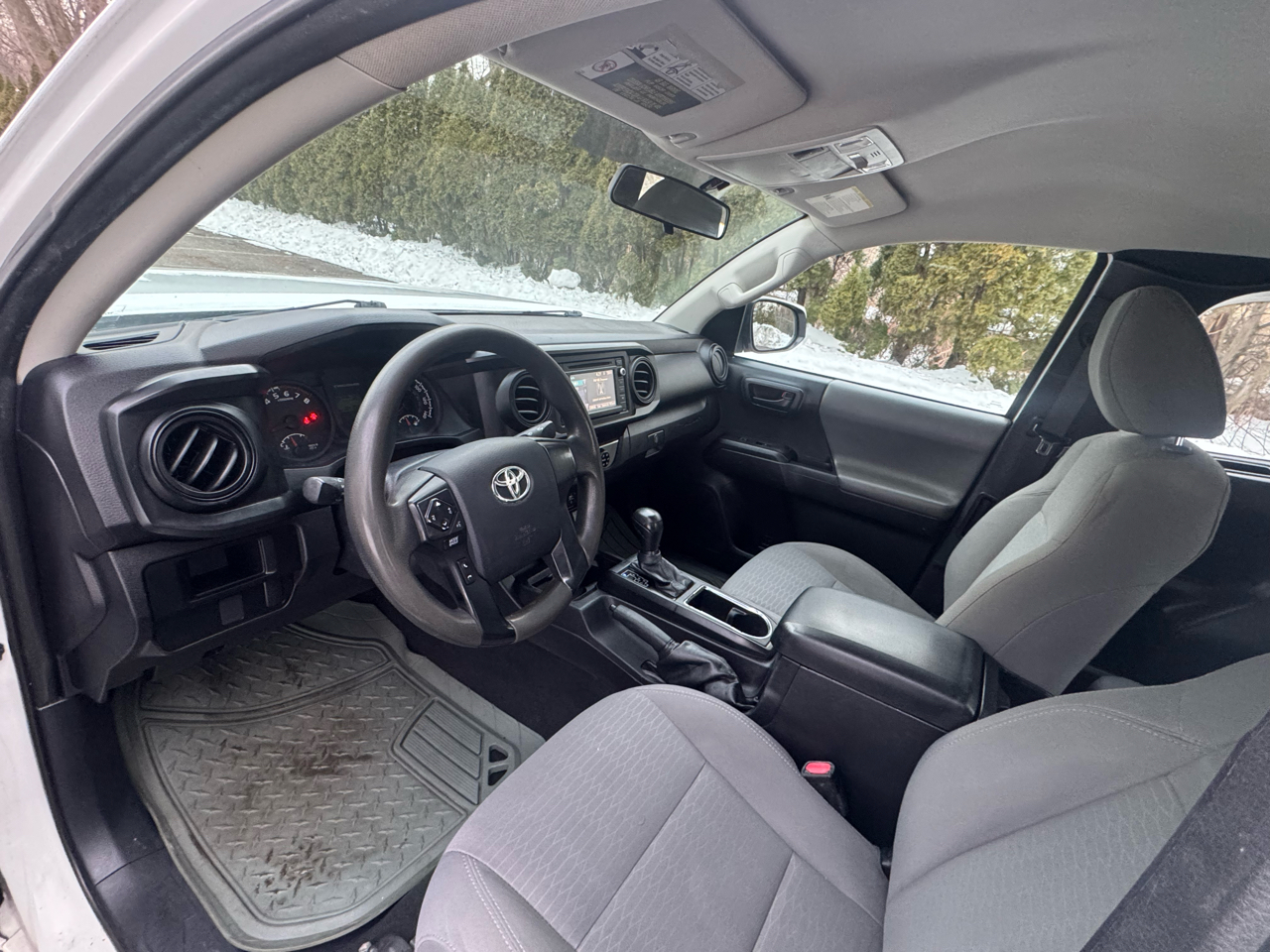 Toyota Tacoma SR5 Access Cab I4 6AT 2WD 2017