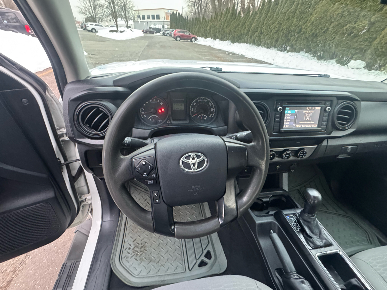 Toyota Tacoma SR5 Access Cab I4 6AT 2WD 2017