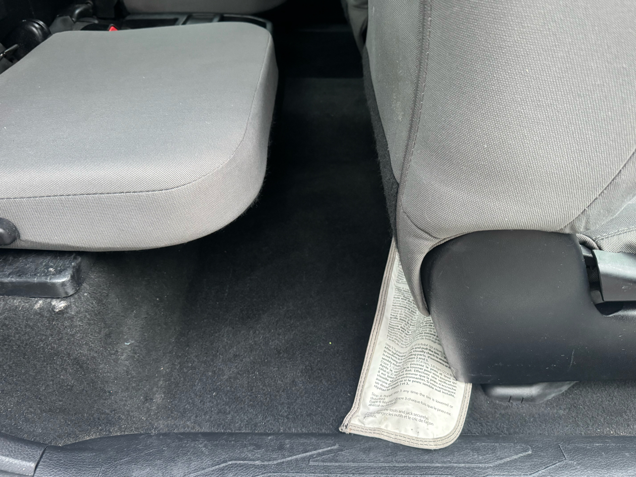 Toyota Tacoma SR5 Access Cab I4 6AT 2WD 2017