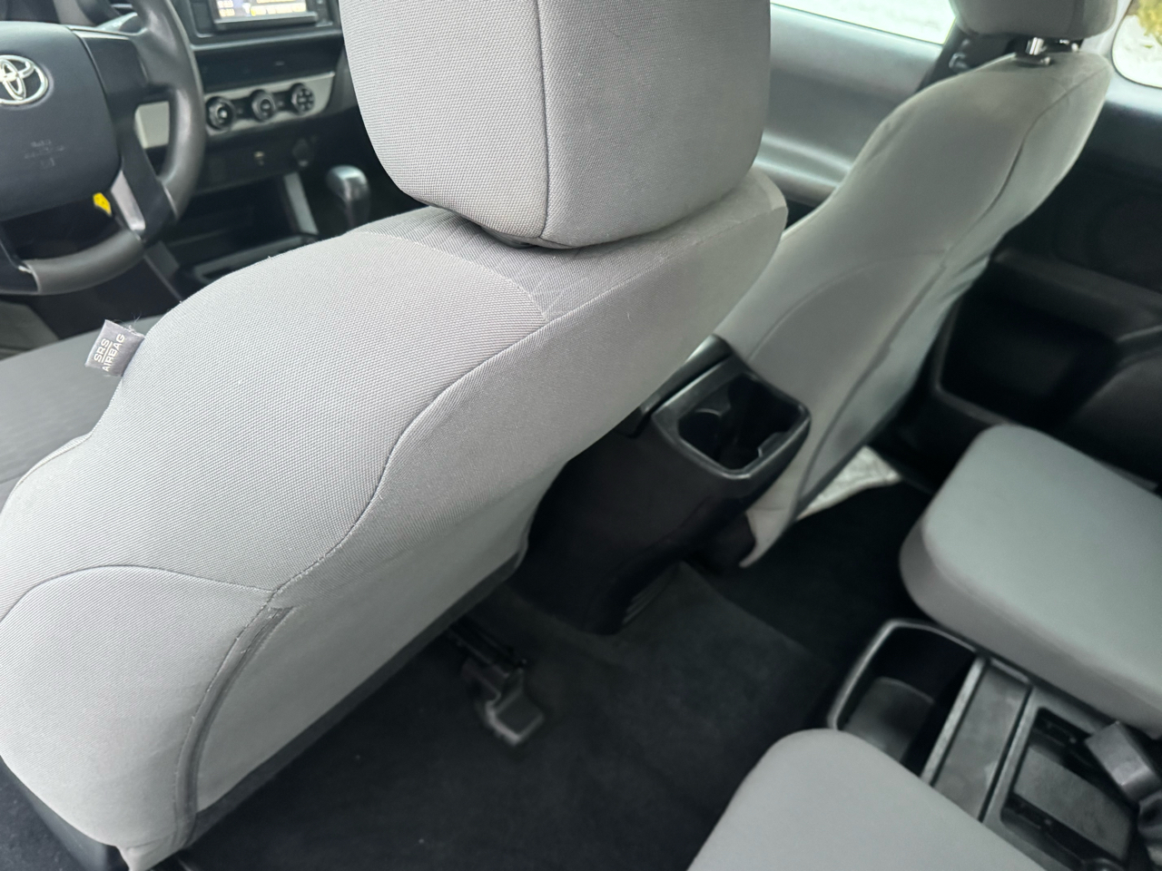 Toyota Tacoma SR5 Access Cab I4 6AT 2WD 2017