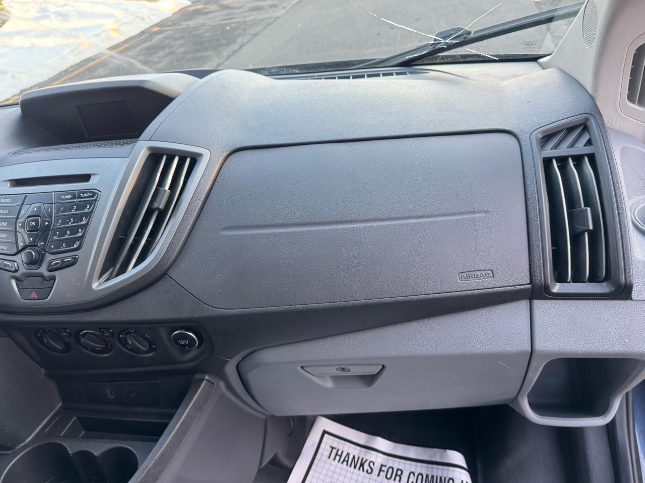 Ford Transit 350 Wagon Med. Roof XL w/Sliding Pass. 148-in. WB 2018