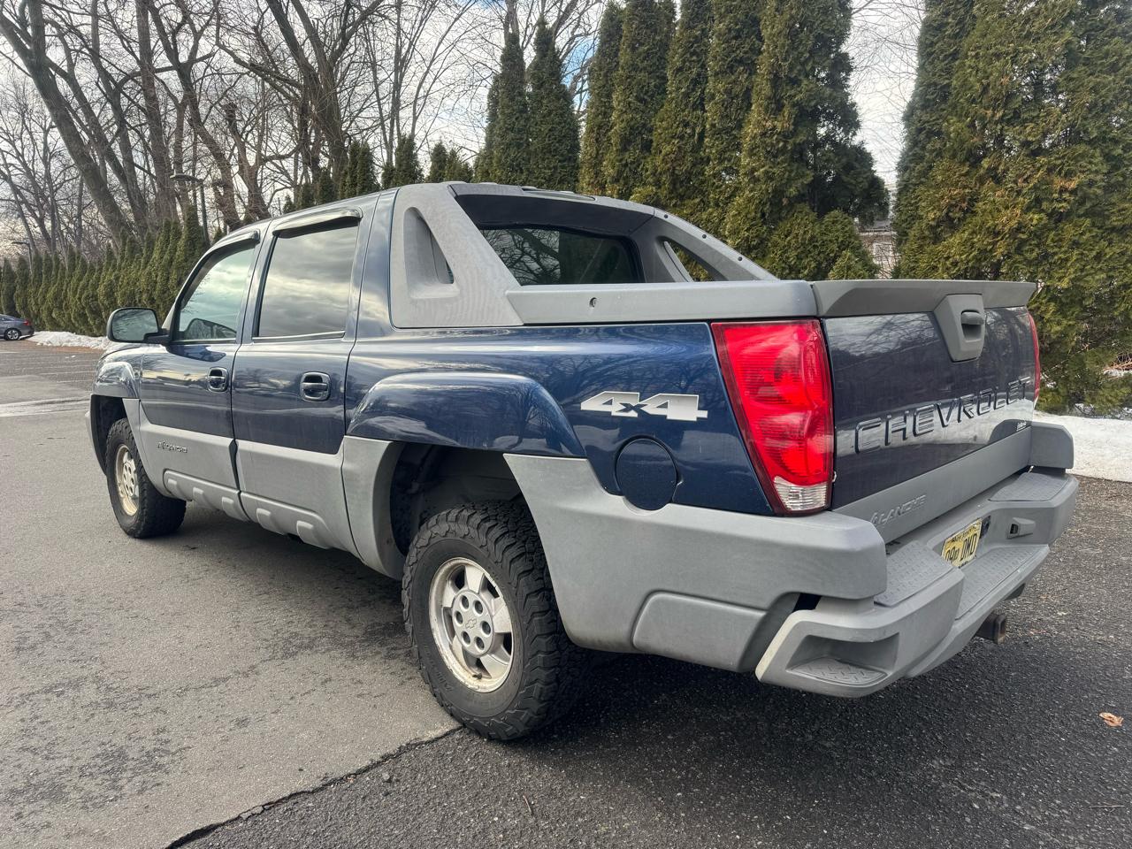 Chevrolet Avalanche 1500 4WD 2002