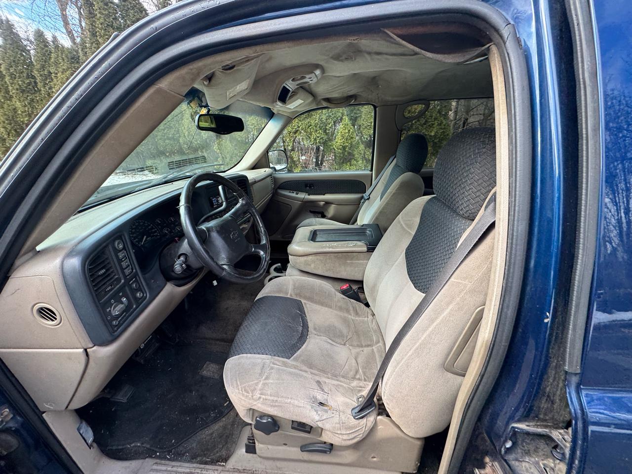 Chevrolet Avalanche 1500 4WD 2002