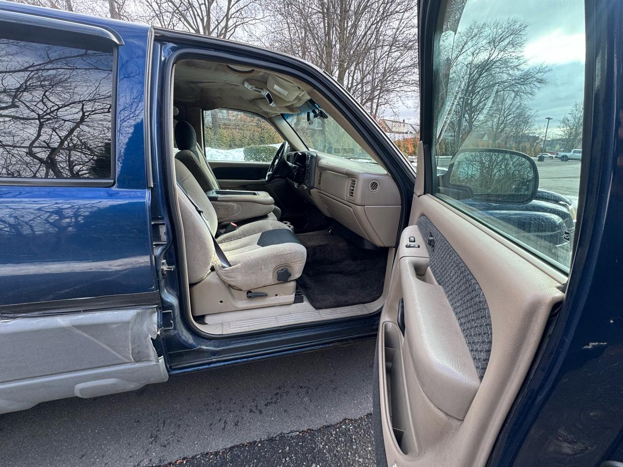 Chevrolet Avalanche 1500 4WD 2002