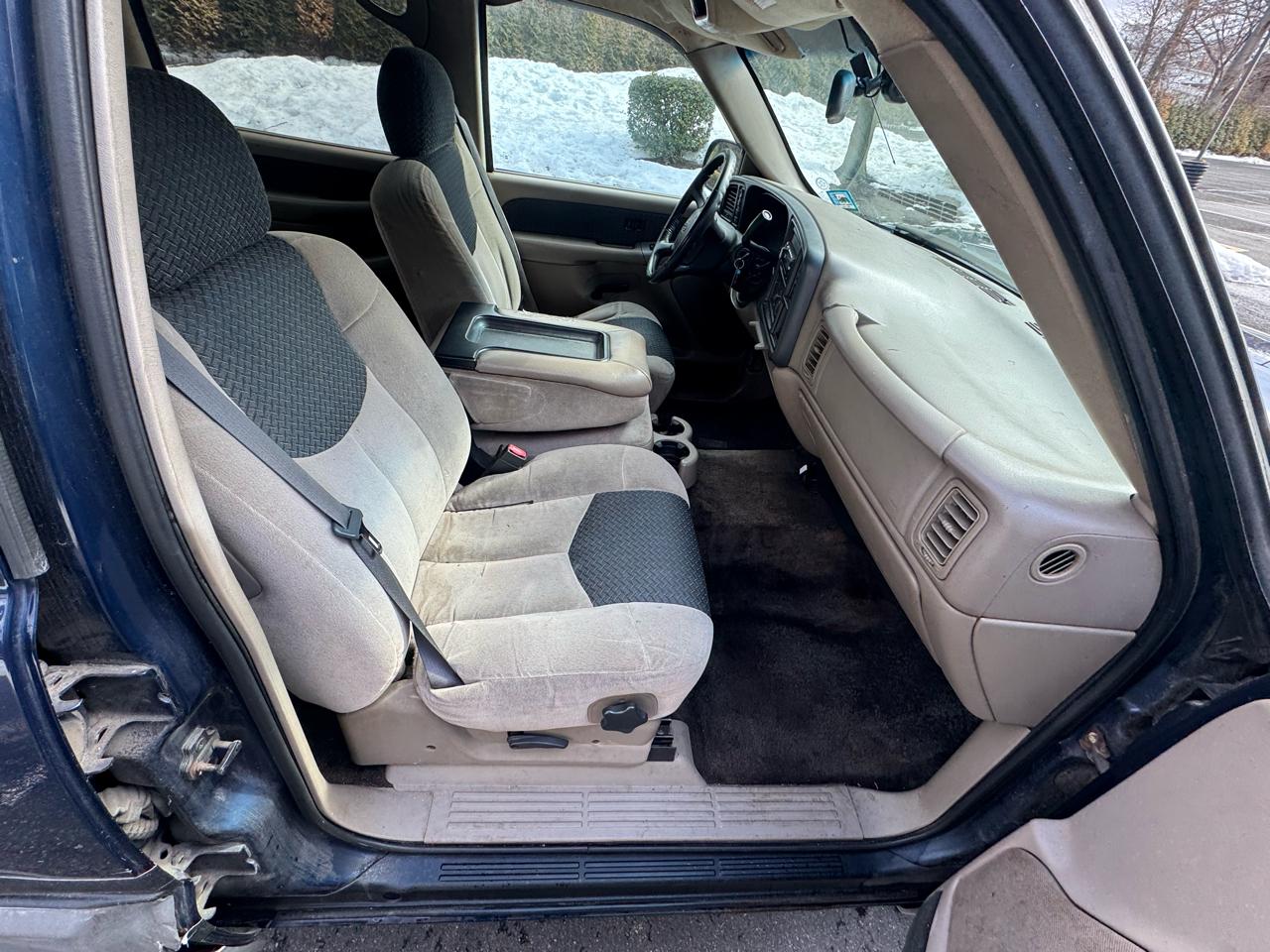 Chevrolet Avalanche 1500 4WD 2002