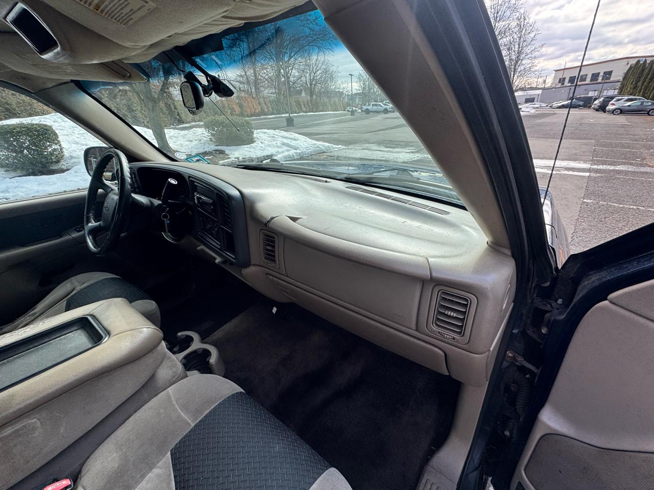 Chevrolet Avalanche 1500 4WD 2002