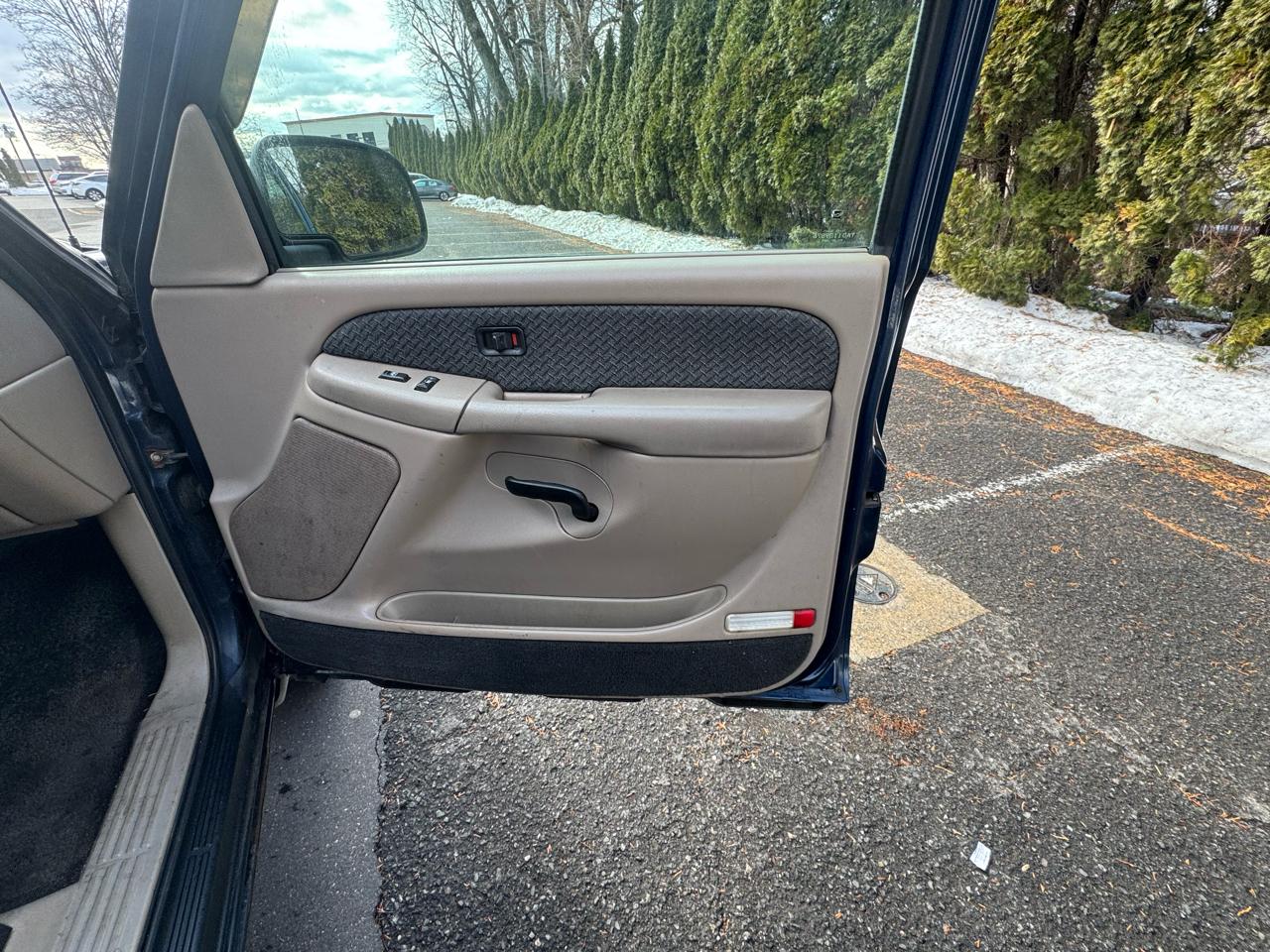 Chevrolet Avalanche 1500 4WD 2002