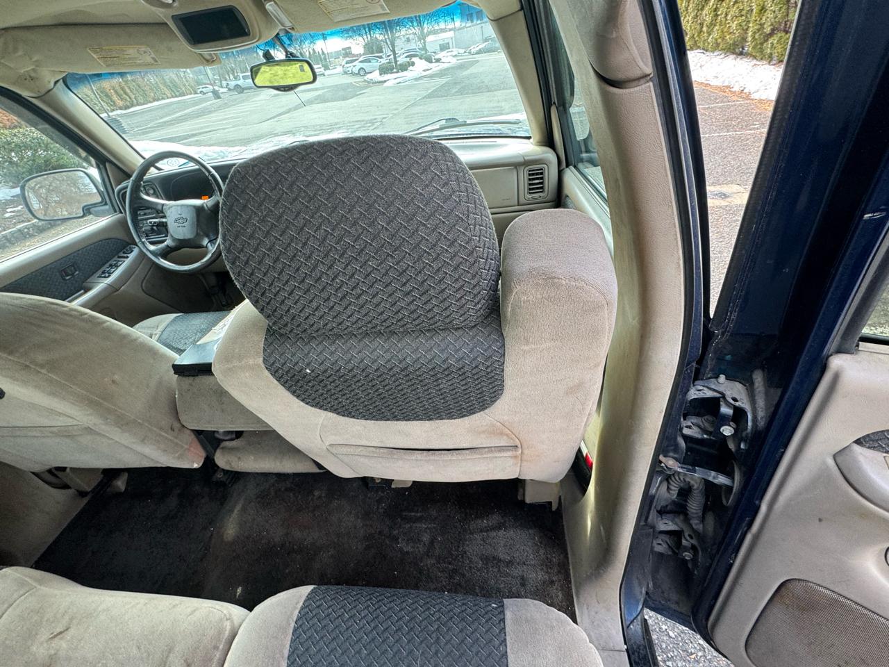 Chevrolet Avalanche 1500 4WD 2002